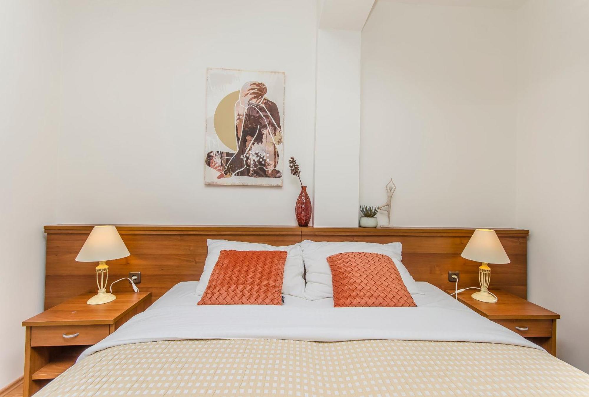 House Hotel Plava Laguna Tisno Extérieur photo